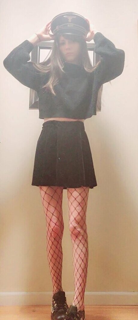 Ariel Harris star xxx photo