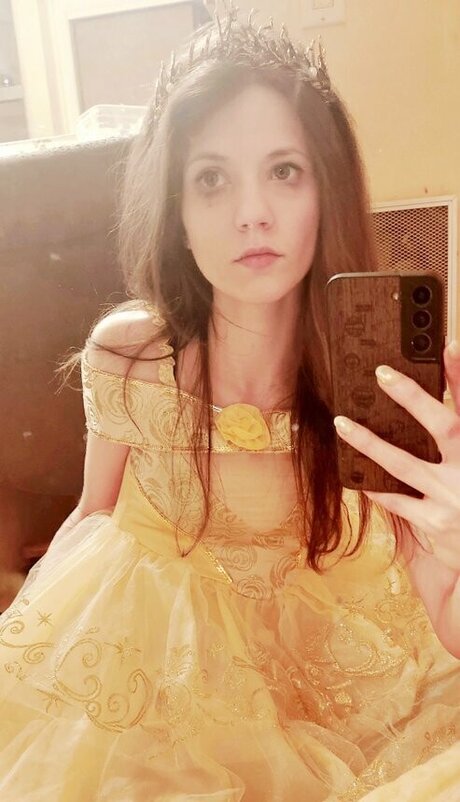 Ariel Harris nudes actress image