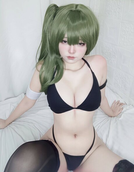 Akihira high quality model photos