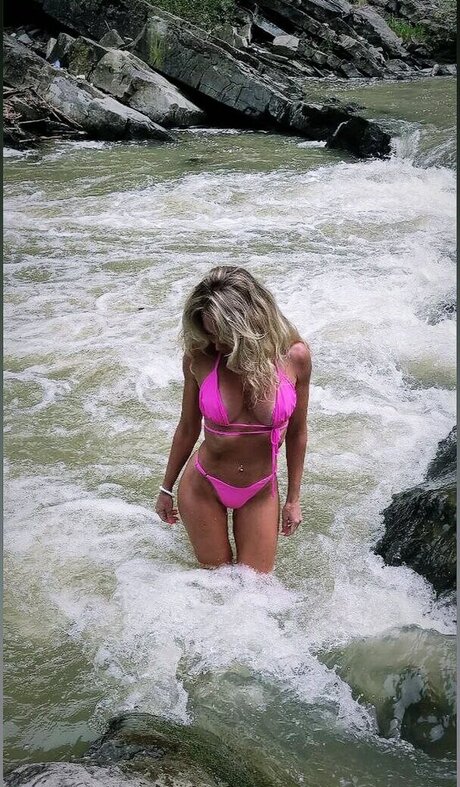 marianna__happy naked star pictures