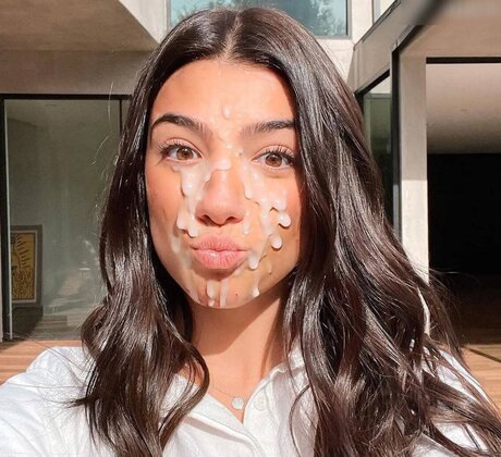 Charli D 039 Amelio hd actress pic