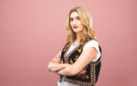 Taskmaster Women pornstar pretty img