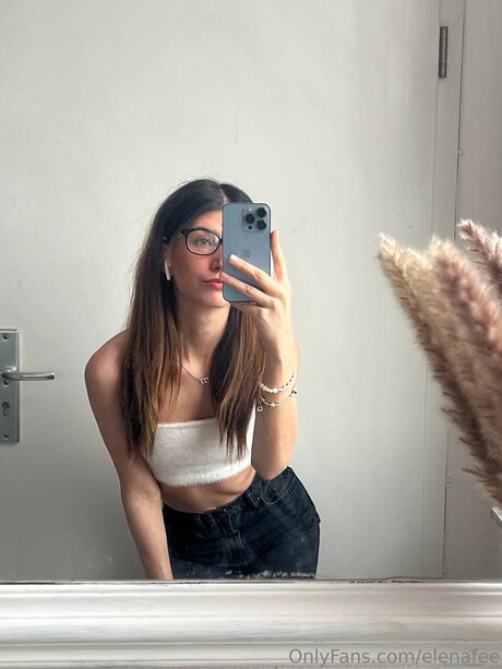 Elenafee sex star pic