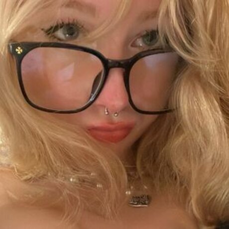 prettyemprinces xxx actress image