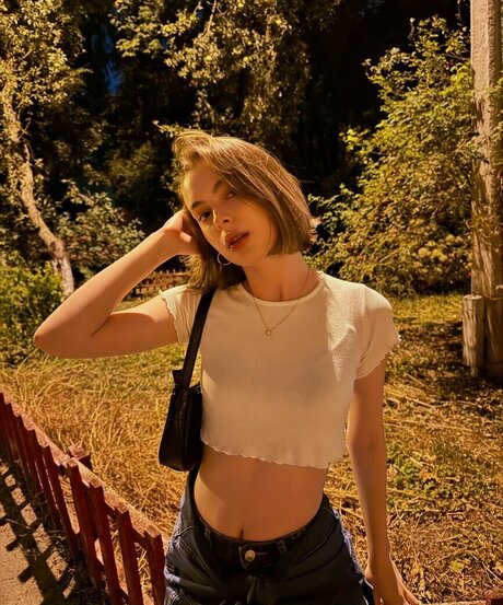 Polina Karpenko model sexy pictures