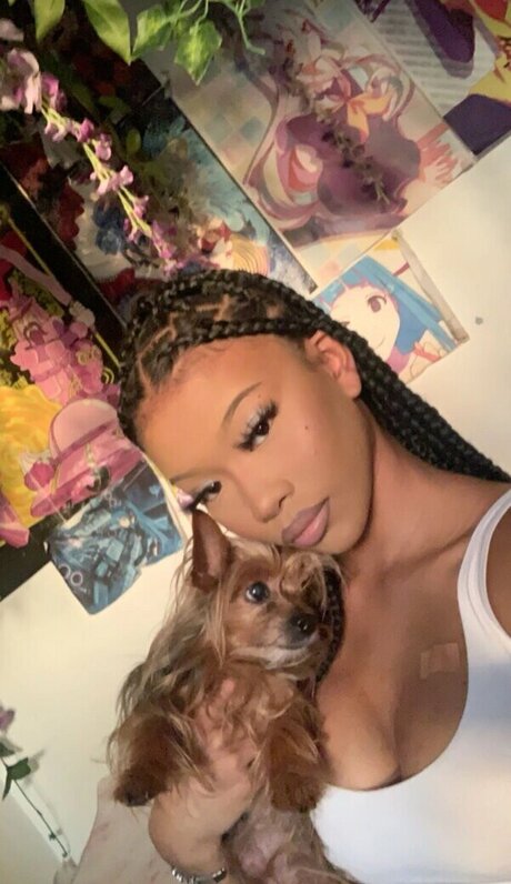 goldenbihxo naked actress picture