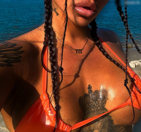 Anny Marry hd model picture