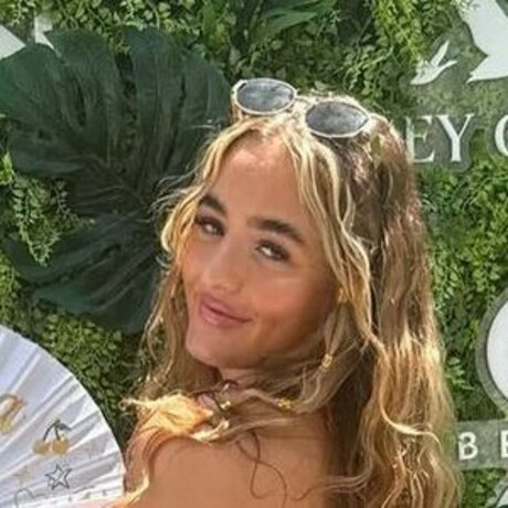 danielleelou star high quality pics