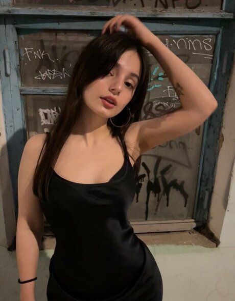 pizzahubbbb star pornographic picture