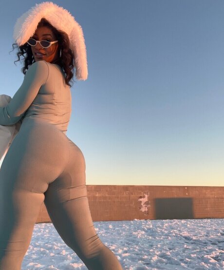 Thefricanbeauty model top archive