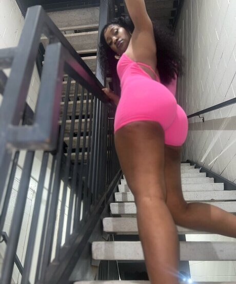 Thefricanbeauty naked pornstar gallery