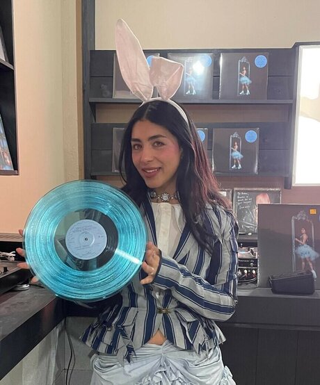 Pom Pom Squad model hot images