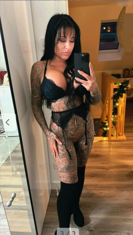 Julia Jasmin R hle pornographic actress gallery