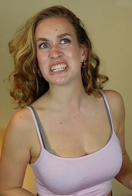 Justleo sexy pornstar pics