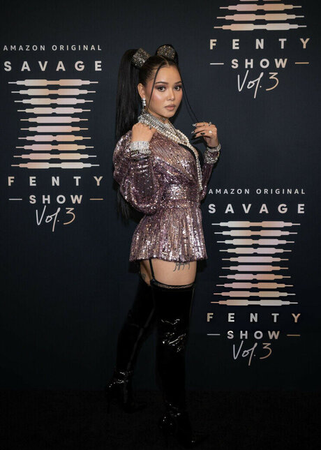 Bella Poarch pretty model photos