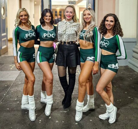 Sarah Milkowski Profile pic