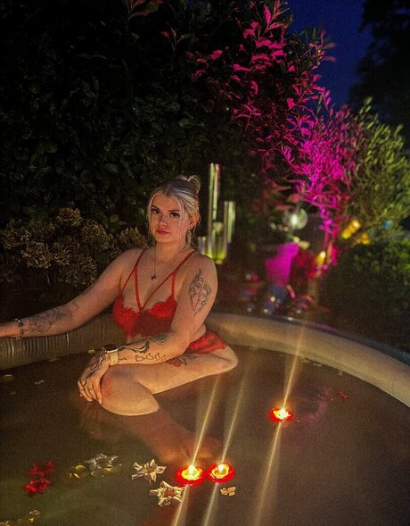 Feneliactx model top photo