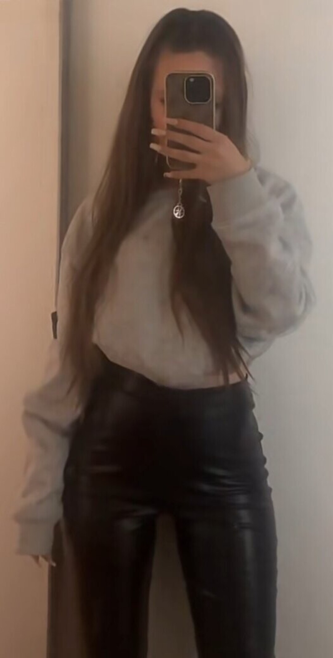 lfrxy star naked photos