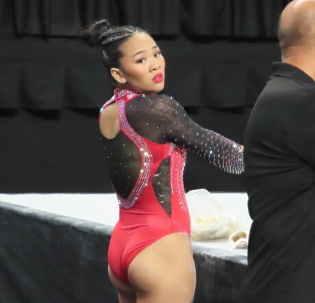 Suni Lee sex model pics