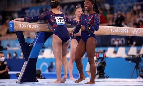 Suni Lee nudes model images