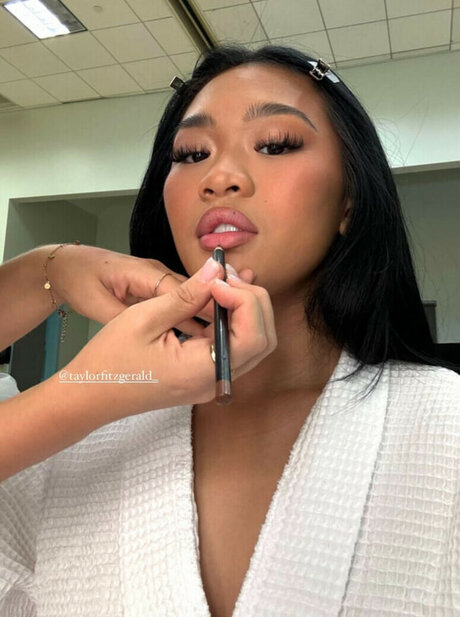 Suni Lee star porn image