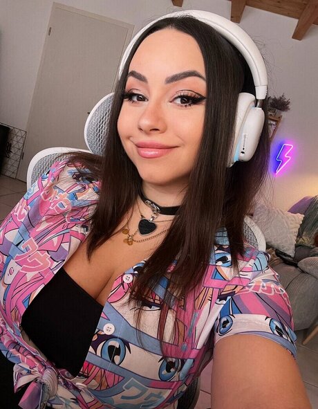 Bunnygirl naked actress galleries