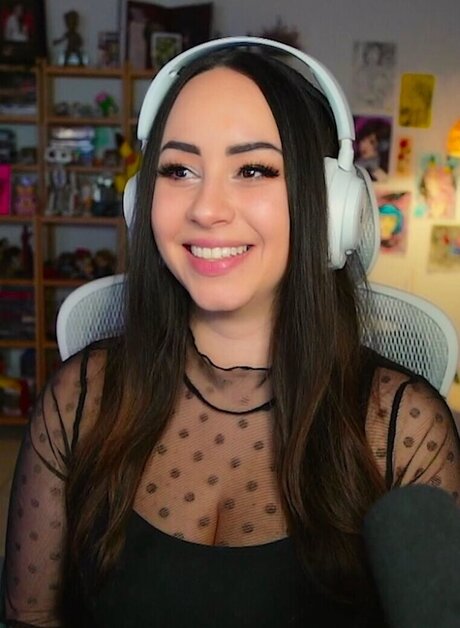 Bunnygirl adult star image