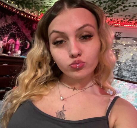 aahxoxo__ top actress photo