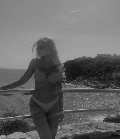 Caro Konrad model pretty photo