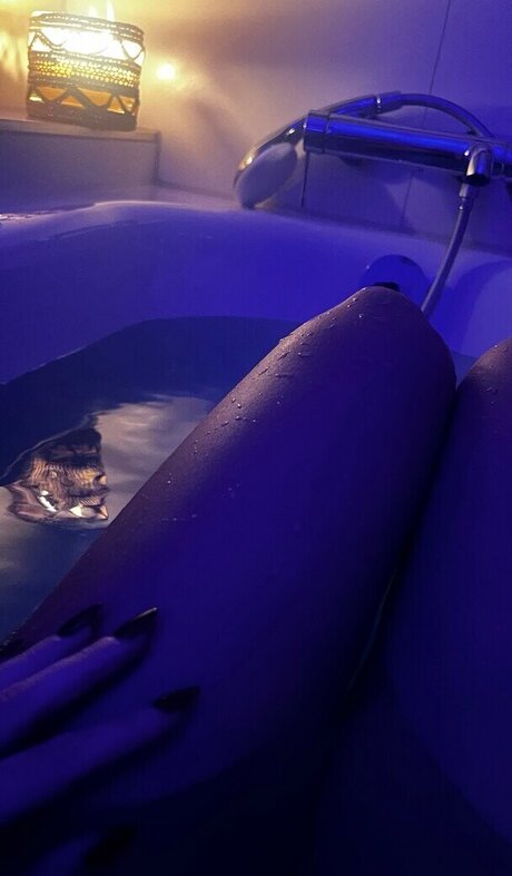 Luisa Senn pornstar naked picture