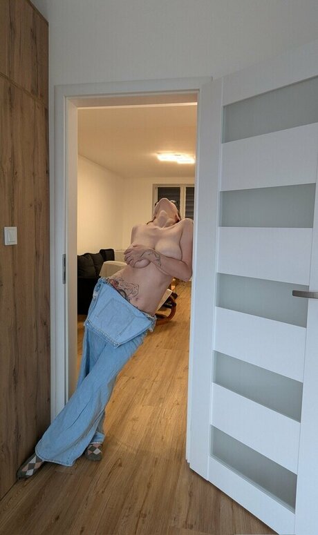 mini__pi g sexy actress gallery