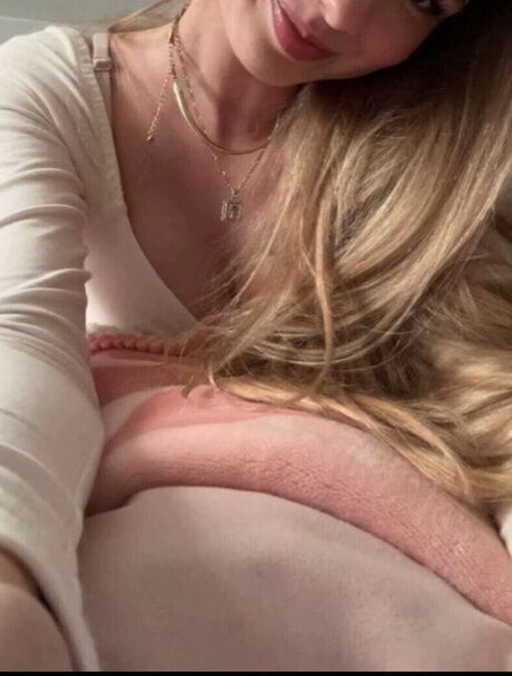 maya zrv star free pics