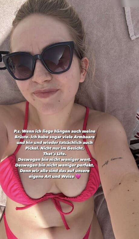 Carina Spoon pornstar hot img