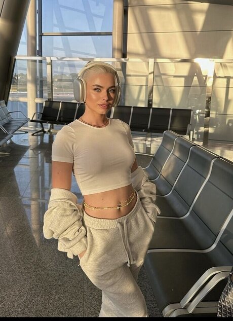 Kim Schiele star nice photo