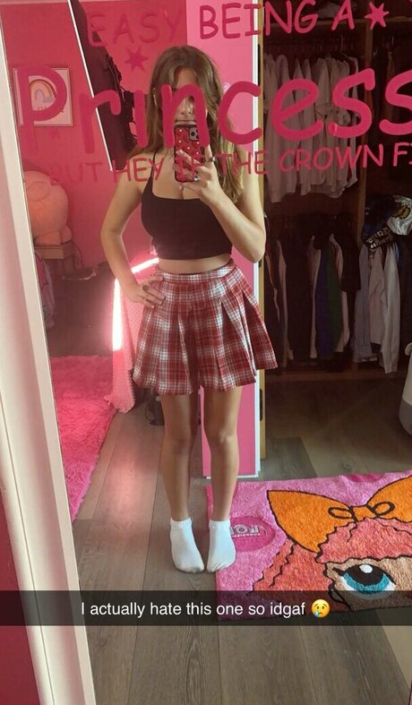 Sara Dobrik perfect model pic