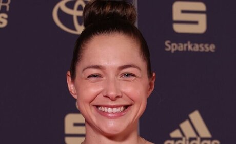 Gina L ckenkemper nudes actress gallery