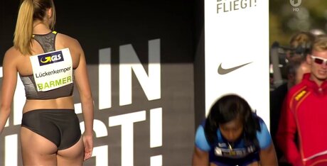 Gina L ckenkemper star exclusive galleries