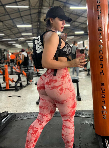 Amberestefania model hot pic