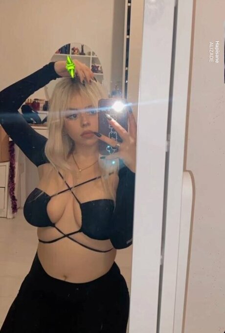 Sude Beren Ataselim nice pornstar photos