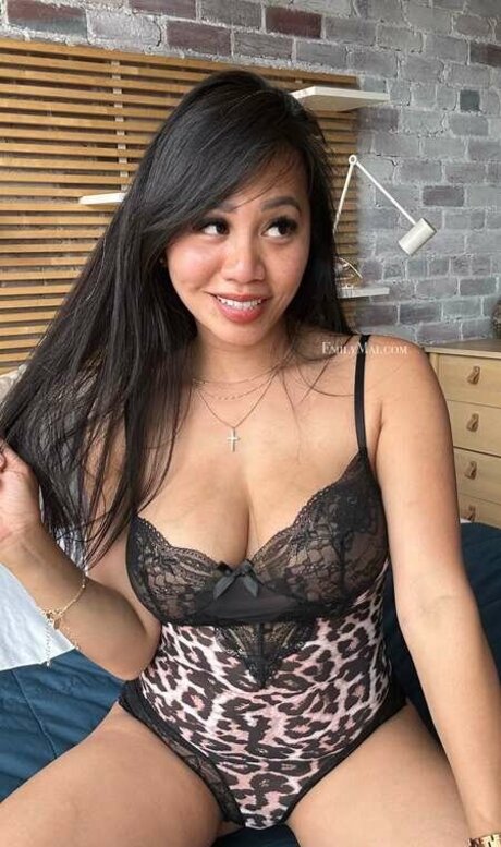 Emily Mai Profile pic