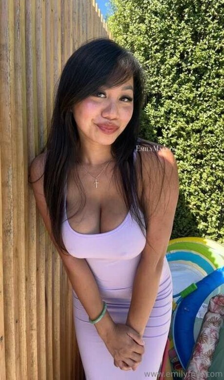 Emily Mai hot model pics