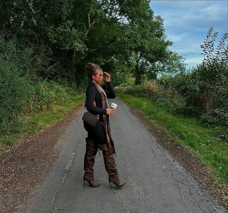 Olivia Alex star hot pics