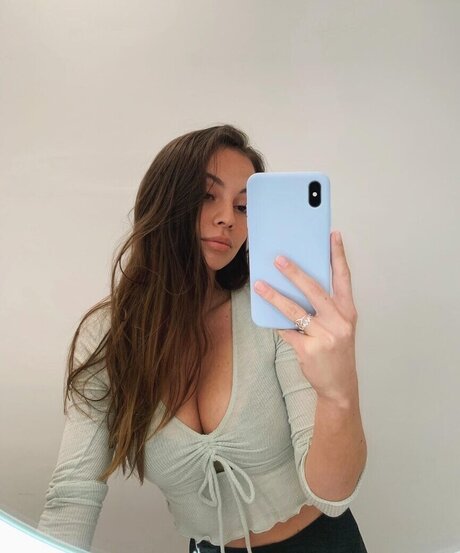 Celina Schacht sexy model pic