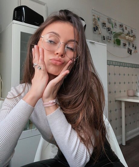 Celina Schacht perfect actress galleries