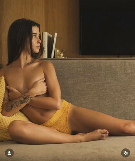 Alexis Dudley nice model galleries