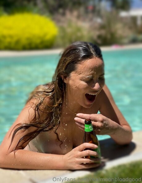 realmoonbloodgood sex model picture