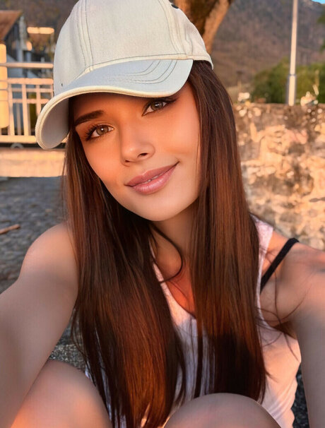 Starling ASMR sex actress photos