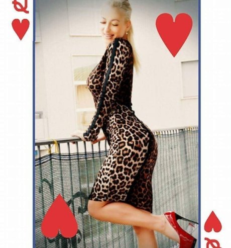 Lanna Hot_ adult star photos