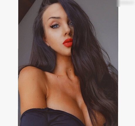 Leonie Schnbck sex actress photo