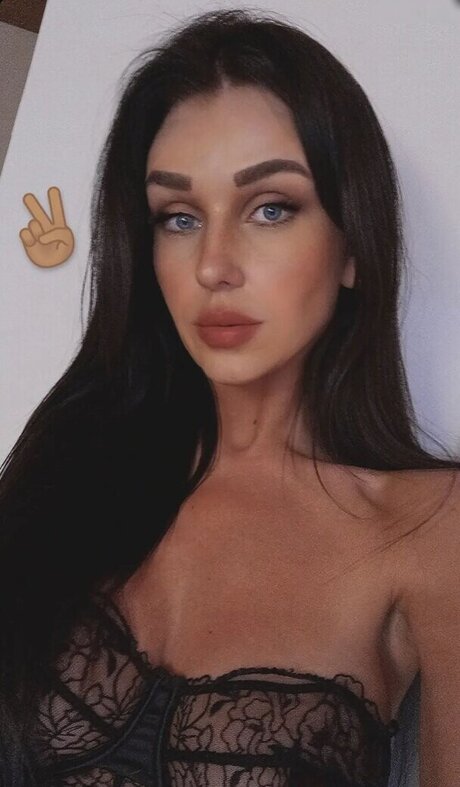 Leonie Schnbck top model galleries